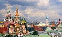 Сделайте незабываемой поездку в «Лучший город земли» — Москву.