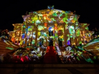 Фестиваль света проходит в Берлине
