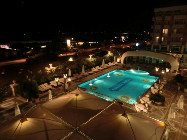 Palace-Hotel-Swimming-Pool