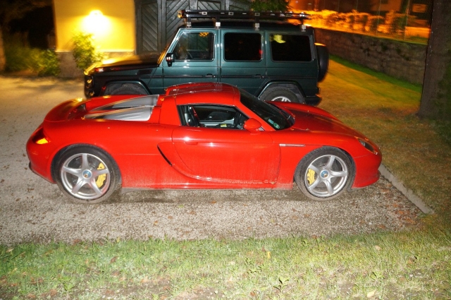 Porsche-Carrera-GT